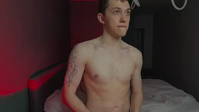 cronck52 online show from February 2026 10:44:02 PM