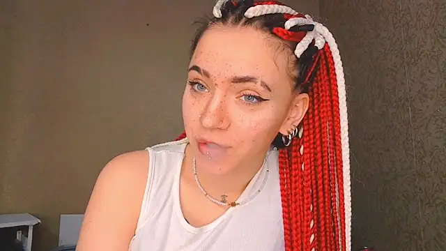 ShayneMilush online show from April 2026 09:16:01 AM