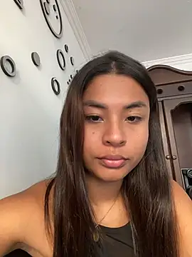 Romie rous online show from May 2026 05:05:01 PM