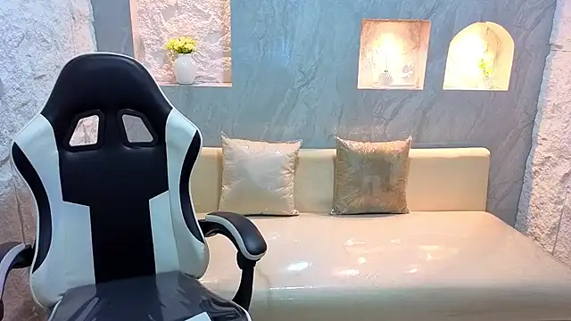 Catalina Tx  online show from February 2026 12:51:02 PM