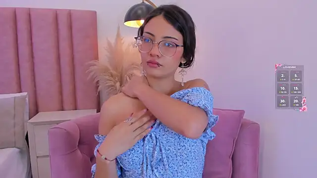 im lily  online show from April 2026 12:51:02 PM