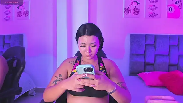 Madison Rosee online show from May 2026 12:47:02 AM