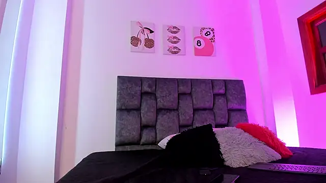 Madison Rosee online show from March 2026 06:31:01 PM