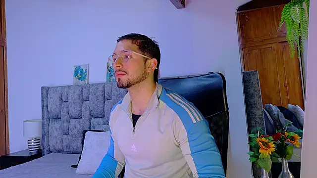 NICK MOSS  online show from March 2026 11:03:01 AM