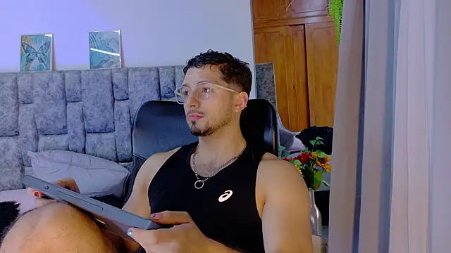 NICK MOSS  online show from February 2026 02:25:01 PM