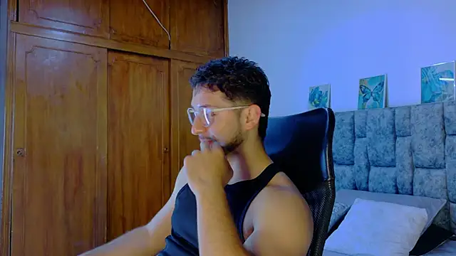 NICK MOSS  online show from March 2026 01:17:01 PM