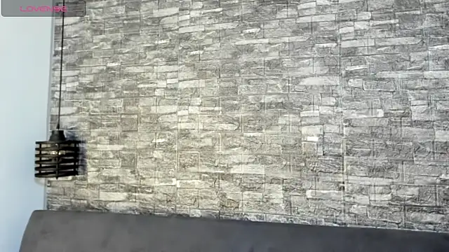 ASHLEY COLLINS1 online show from February 2026 01:00:01 PM