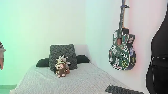 Aria x Orien  online show from February 2026 04:59:01 PM