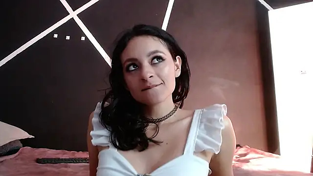 Vyoleta22 online show from February 2026 12:05:02 PM