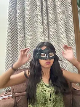 Snapshot of raavigirl chatting on June 2026 08:14:02 PM raavigirl online show from June 2026 08:14:02 PM