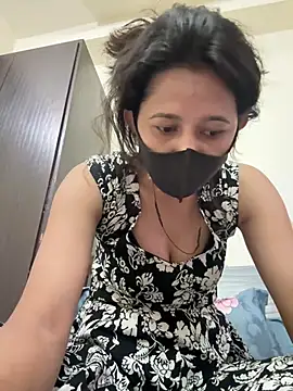 raavigirl online show from February 2026 08:04:01 AM