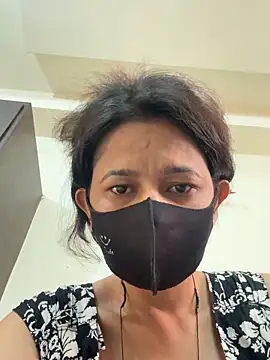 raavigirl online show from February 2026 02:45:02 AM