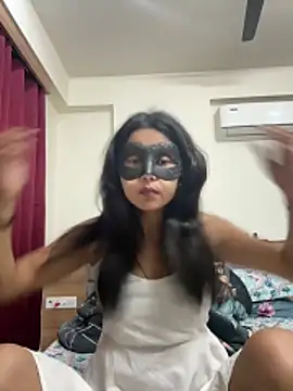 raavigirl online show from April 2026 02:02:02 PM