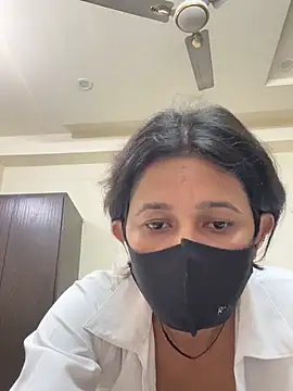 raavigirl online show from February 2026 04:40:01 PM