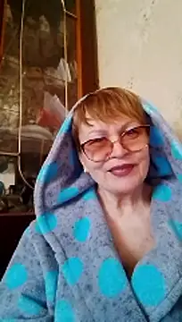 SophieBurns online show from April 2026 10:00:01 AM