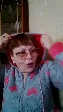 SophieBurns online show from March 2026 01:07:01 PM