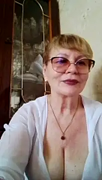 Snapshot of SophieBurns chatting on July 2026 10:34:02 AM SophieBurns online show from July 2026 10:34:02 AM