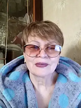 Snapshot of SophieBurns chatting on April 2026 09:38:01 AM SophieBurns online show from April 2026 09:38:01 AM