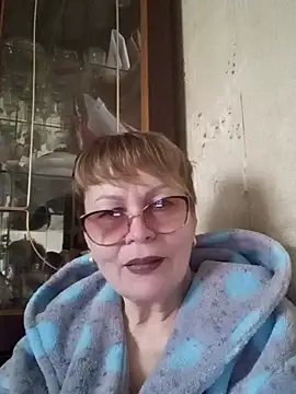 SophieBurns online show from April 2026 10:43:01 AM