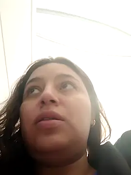 MajoArias online show from February 2026 05:24:01 PM