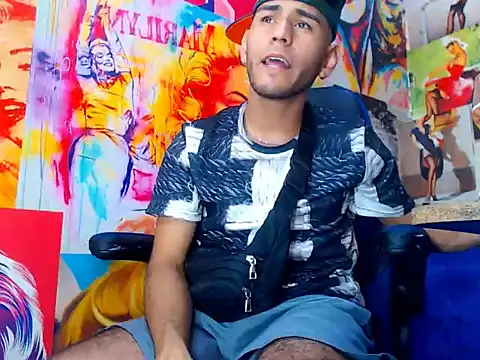 warmNoah online show from March 2026 07:04:02 PM