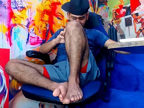 warmNoah online show from March 2026 06:53:01 PM