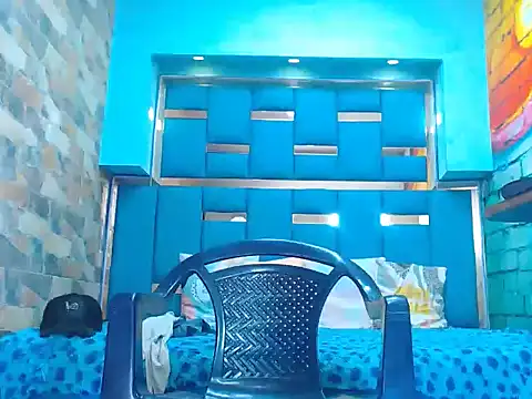 warmNoah online show from February 2026 03:03:02 PM