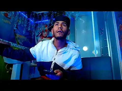 warmNoah online show from March 2026 08:03:01 PM