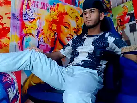 warmNoah online show from March 2026 12:29:02 PM