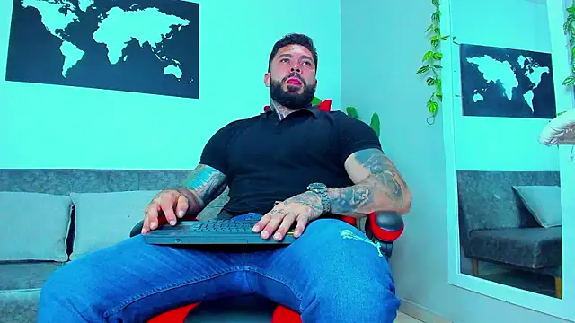 Alessrose online show from March 2026 03:35:02 PM