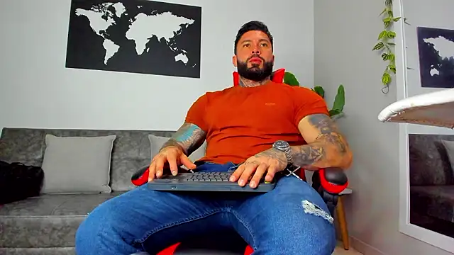 Alessrose online show from March 2026 07:21:02 PM