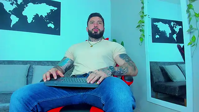 Alessrose online show from March 2026 09:05:02 PM