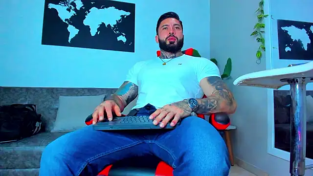 Alessrose online show from March 2026 07:59:01 PM