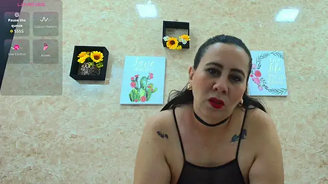 Sophie Tyler online show from March 2026 02:44:02 PM