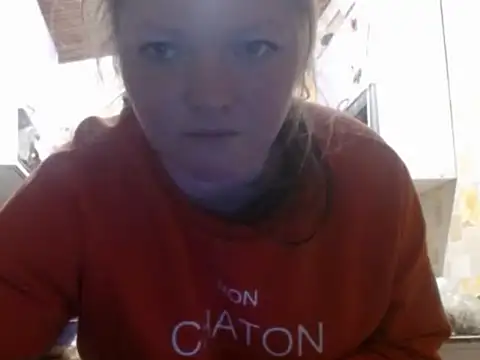 Snapshot of EliciaKush chatting on February 2026 04:17:02 PM EliciaKush online show from February 2026 04:17:02 PM