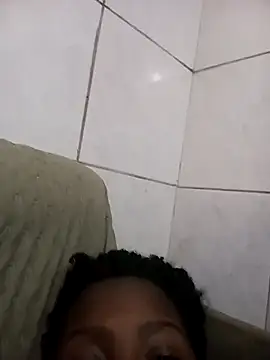 jhessycam5 online show from April 2026 06:25:02 PM