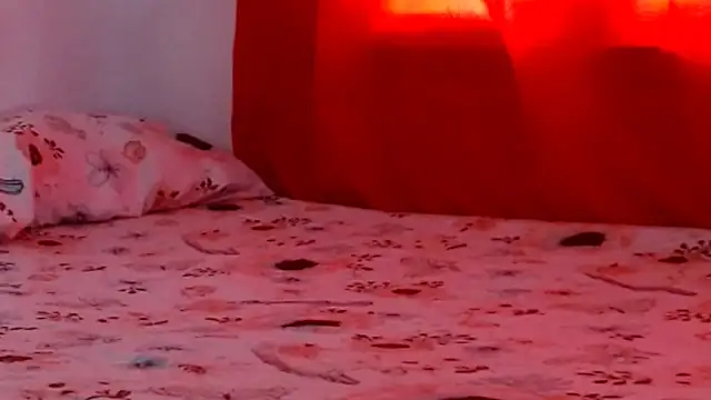 karolsweetvagi online show from June 2026 05:41:01 PM