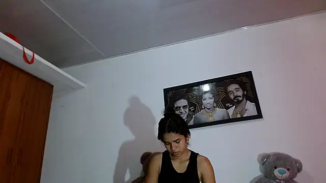 karolsweetvagi online show from March 2026 04:34:02 PM