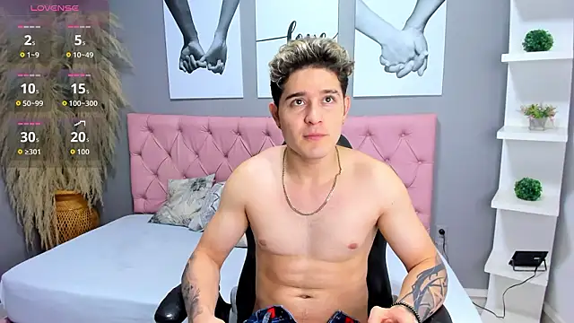 Snapshot of rayan_linxx chatting on February 2026 07:46:02 PM rayan linxx online show from February 2026 07:46:02 PM