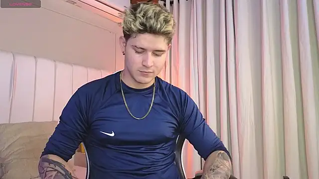 Snapshot of rayan_linxx chatting on February 2026 07:46:01 PM rayan linxx online show from February 2026 07:46:01 PM