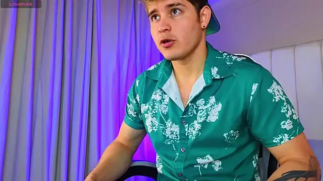 rayan linxx online show from April 2026 07:48:02 PM