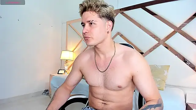 rayan linxx online show from March 2026 07:29:01 PM