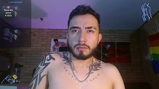 dave wolf7 online show from April 2026 06:40:02 AM