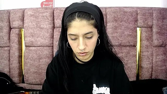 Snapshot of FRANCESCA_LOVE_ chatting on June 2026 08:14:02 PM FRANCESCA LOVE online show from June 2026 08:14:02 PM