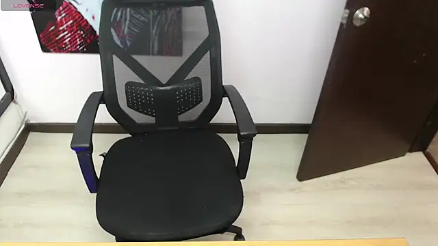 FRANCESCA LOVE  online show from March 2026 06:13:02 PM