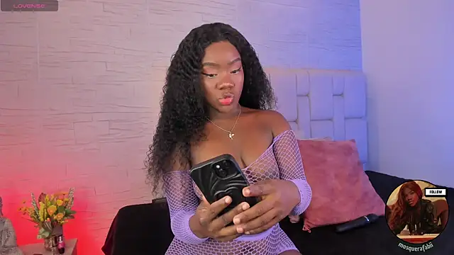 naina deivis33 online show from April 2026 04:02:02 AM