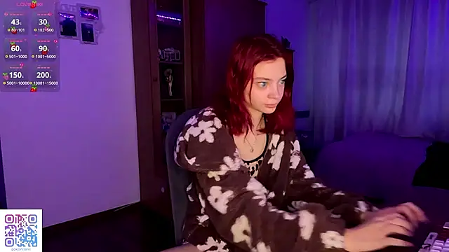 Snapshot of CassyVixen chatting on February 2026 04:07:02 PM CassyVixen online show from February 2026 04:07:02 PM