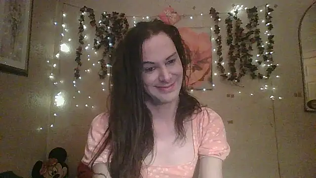 Snapshot of sillymillie4 chatting on March 2026 03:44:02 AM sillymillie4 online show from March 2026 03:44:02 AM