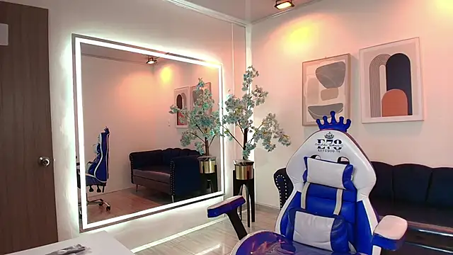 Amy whitney online show from March 2026 03:17:01 AM