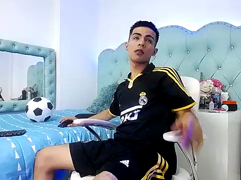 Apolo Richards online show from March 2026 08:05:01 PM